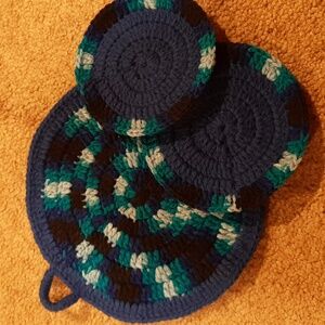 1 Potholder and 2 Coasters